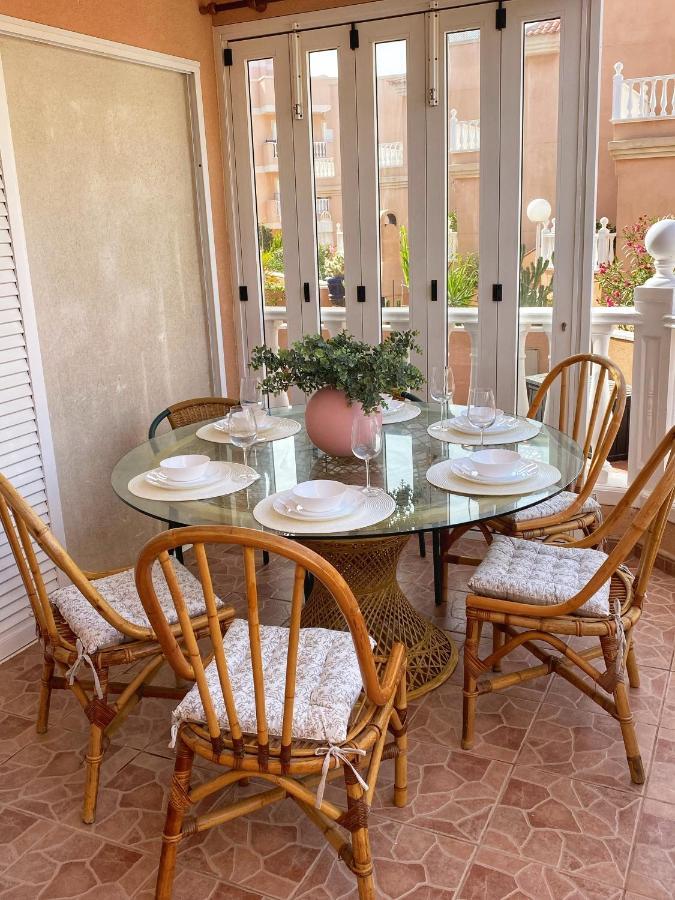 ארונה Hugo'S Holiday Apartment In Costa Del Silencio מראה חיצוני תמונה